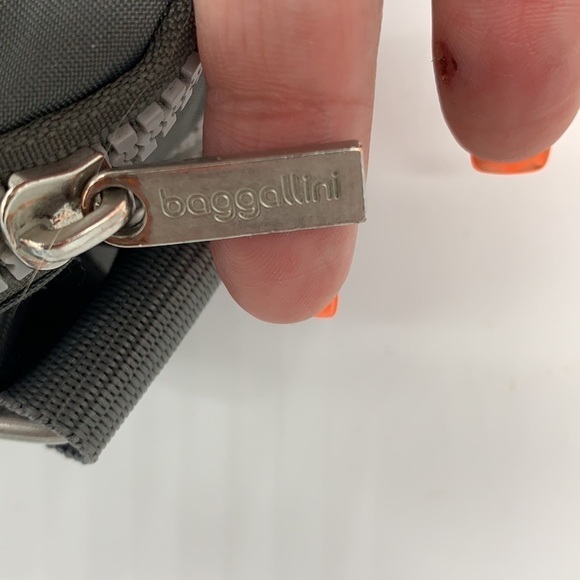 Baggallini Gray Small nylon crossbody. NYB1729 - Picture 4 of 9